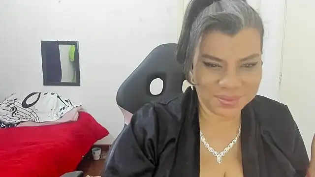 vikyadams online show from October 2025 03:09:01 PM