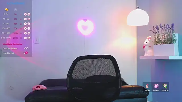 catalina  lovers online show from March 2025 04:35:02 PM