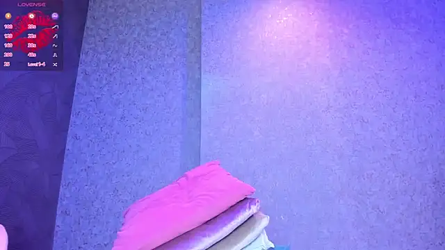 VanessaKalo online show from November 2025 01:29:01 AM