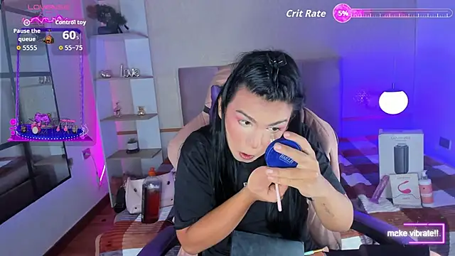 yossi peach cute online show from October 2025 08:29:02 PM