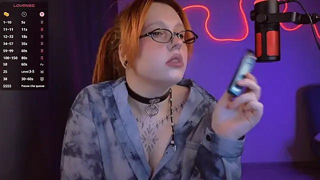 The Full Red Moon online show from April 2026 11:59:01 AM