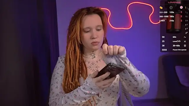 The Full Red Moon online show from April 2026 09:04:01 AM