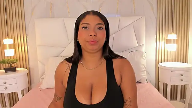 Snapshot of belacampbell chatting on November 2025 11:57:02 AM belacampbell online show from November 2025 11:57:02 AM