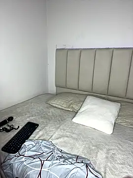 VioletPearson online show from January 2026 09:03:02 AM