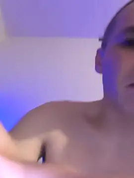 AttractiveSilk5 online show from February 2026 02:15:02 AM