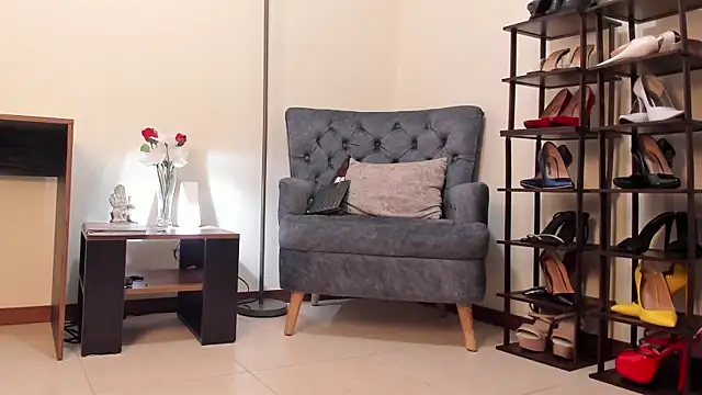 missmabelle online show from March 2025 11:05:01 AM