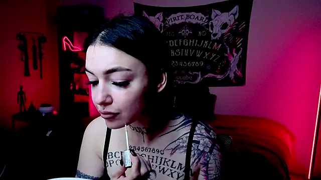 Magic Allie online show from April 2026 08:17:02 PM