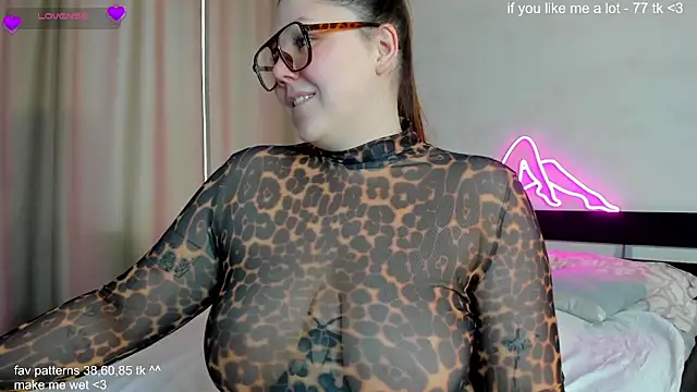 Ruth Oliver online show from March 2025 08:15:01 AM