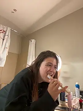 SafeinouterSpace online show from October 2025 09:39:01 PM