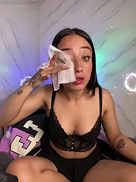 Ady 18 online show from February 2025 01:11:02 PM