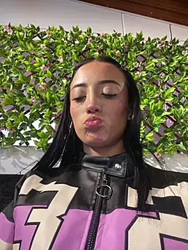 Ady 18 online show from February 2025 09:46:01 PM