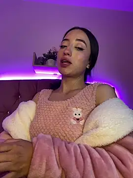 Ady 18 online show from March 2025 01:43:01 AM