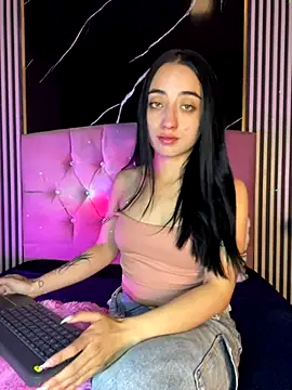 Ady 18 online show from September 2025 03:49:01 PM