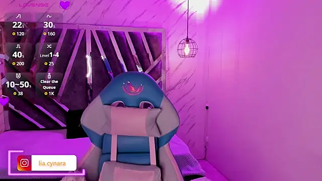 Queen perla  online show from September 2025 12:21:02 PM