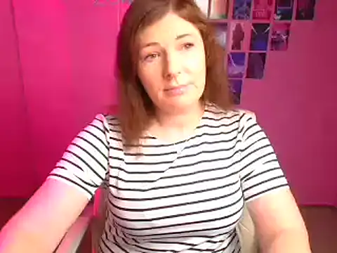 Lissmilf online show from November 2025 12:38:02 PM