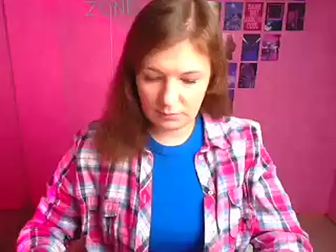 Lissmilf online show from November 2025 12:38:01 PM