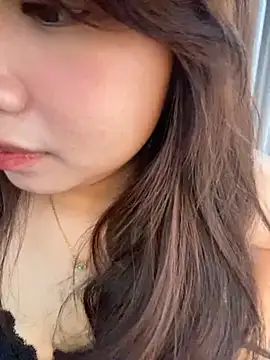 Hotellinh12 online show from September 2025 07:23:01 AM