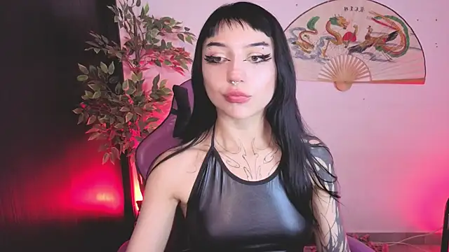 Snapshot of catipetite chatting on June 2026 08:24:01 AM catipetite online show from June 2026 08:24:01 AM