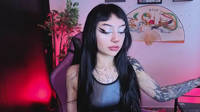 Snapshot of catipetite chatting on July 2026 01:13:02 PM catipetite online show from July 2026 01:13:02 PM