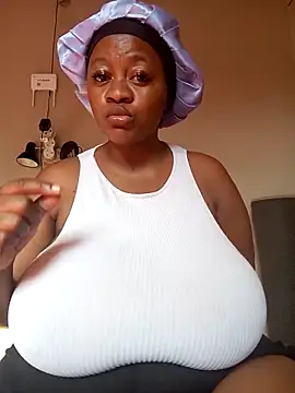 Chubbykarisma27 online show from March 2025 02:18:02 PM