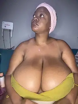 Chubbykarisma27 online show from September 2025 09:16:02 PM