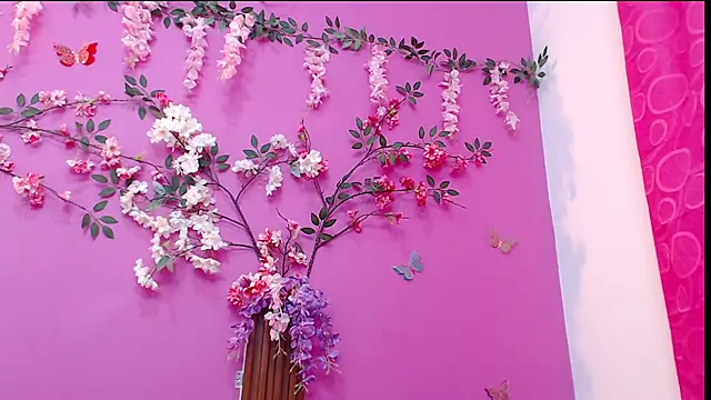 Watagatapitusberry1 online show from February 2025 01:33:01 AM