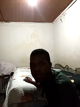 Uncletee112 online show from October 2025 09:31:02 PM