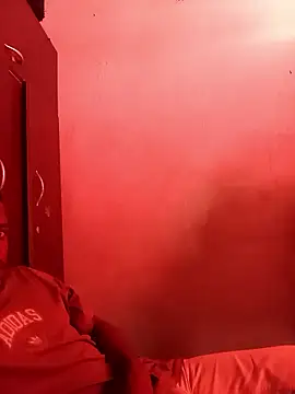 Uncletee112 online show from January 2026 01:16:02 PM