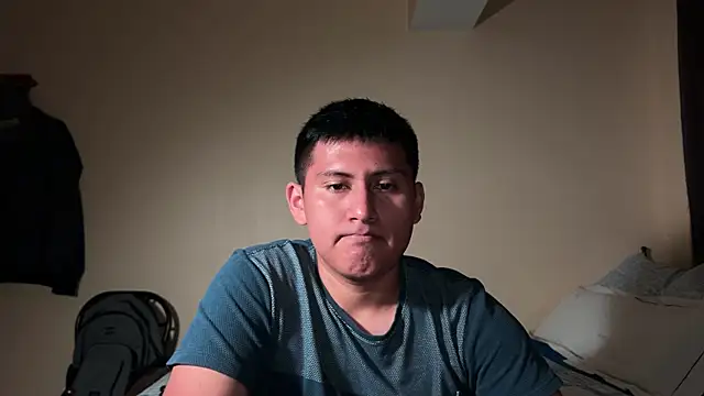 Snapshot of JoshuaTls08 chatting on January 2025 02:03:02 AM JoshuaTls08 online show from January 2025 02:03:02 AM