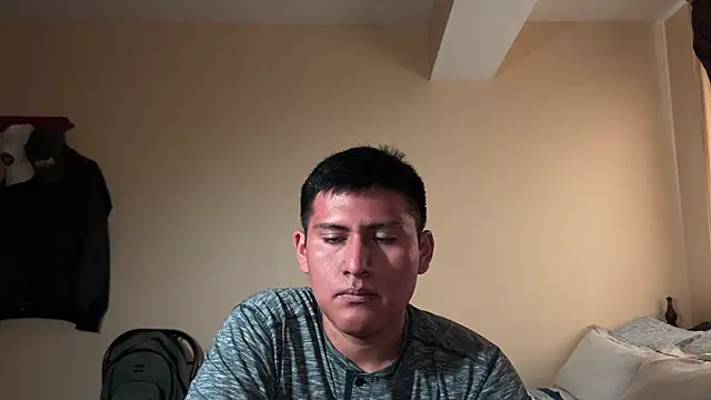 Snapshot of JoshuaTls08 chatting on January 2025 10:02:02 PM JoshuaTls08 online show from January 2025 10:02:02 PM