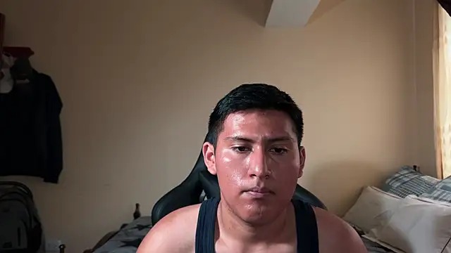 Snapshot of JoshuaTls08 chatting on February 2025 09:59:01 PM JoshuaTls08 online show from February 2025 09:59:01 PM