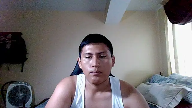 Snapshot of JoshuaTls08 chatting on February 2025 12:44:02 PM JoshuaTls08 online show from February 2025 12:44:02 PM