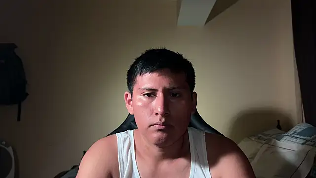 Snapshot of JoshuaTls08 chatting on February 2025 01:44:02 AM JoshuaTls08 online show from February 2025 01:44:02 AM