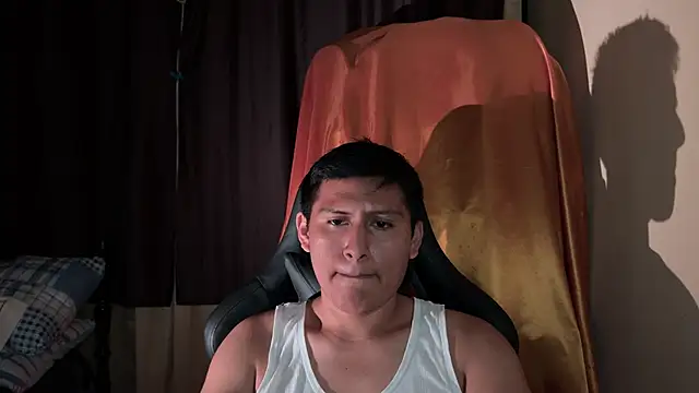 Snapshot of JoshuaTls08 chatting on March 2025 01:14:02 AM JoshuaTls08 online show from March 2025 01:14:02 AM