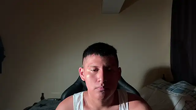 Snapshot of JoshuaTls08 chatting on March 2025 11:48:01 PM JoshuaTls08 online show from March 2025 11:48:01 PM