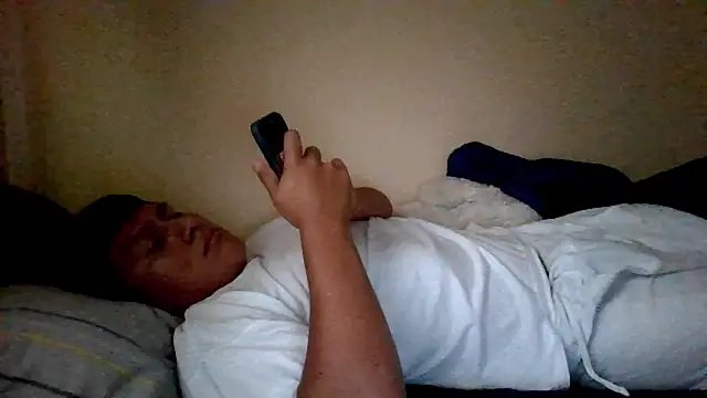 Snapshot of JoshuaTls08 chatting on September 2025 12:51:01 PM JoshuaTls08 online show from September 2025 12:51:01 PM