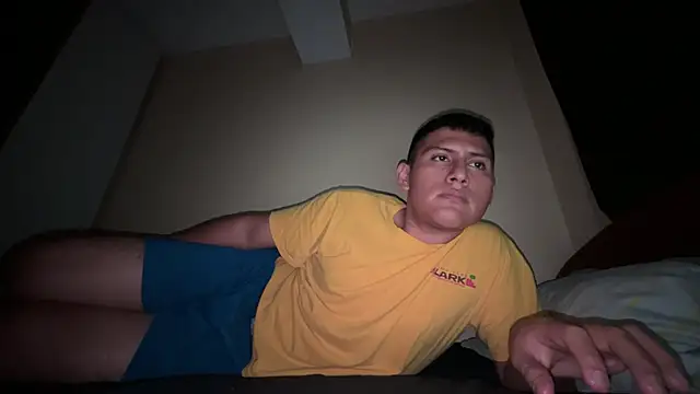 Snapshot of JoshuaTls08 chatting on October 2025 05:02:02 AM JoshuaTls08 online show from October 2025 05:02:02 AM