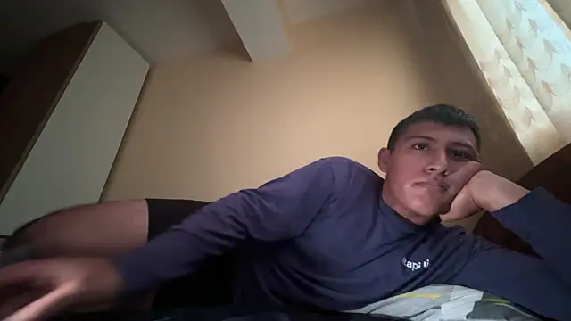 Snapshot of JoshuaTls08 chatting on October 2025 12:38:02 PM JoshuaTls08 online show from October 2025 12:38:02 PM