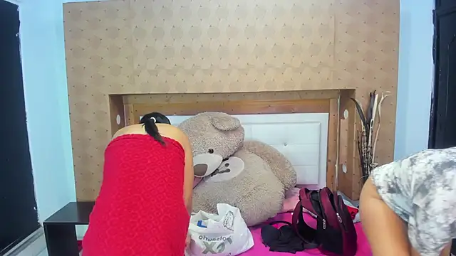 SofiAndNicol online show from February 2025 10:59:02 AM