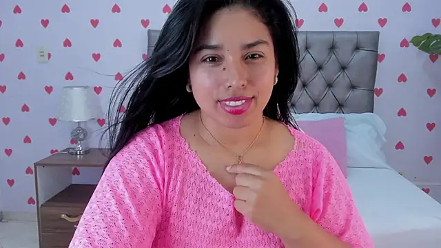 hurrem had online show from January 2025 02:08:01 AM