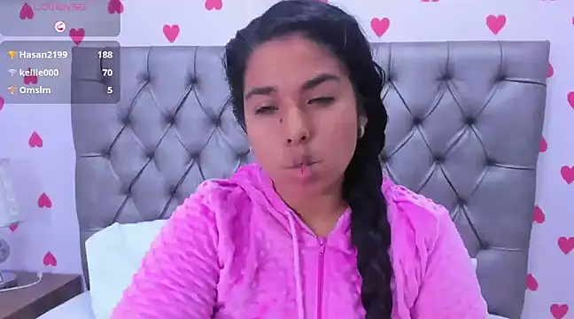 hurrem had online show from February 2025 05:56:02 AM