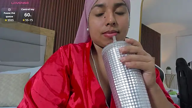 hurrem had online show from September 2025 06:55:02 PM