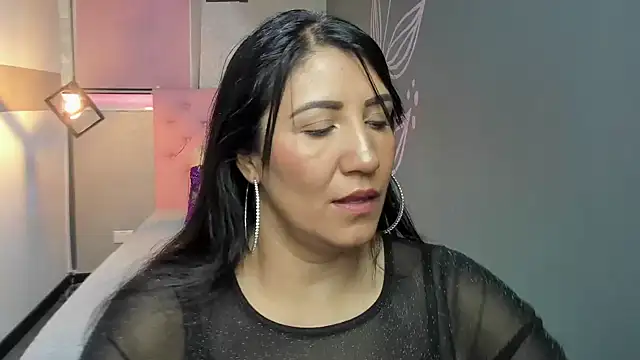 GiaFox  online show from February 2025 12:47:01 PM