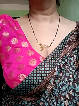 Rosy-B online show from February 2025 10:01:02 AM