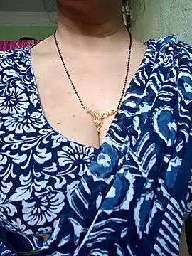 Rosy-B online show from February 2026 10:52:02 AM