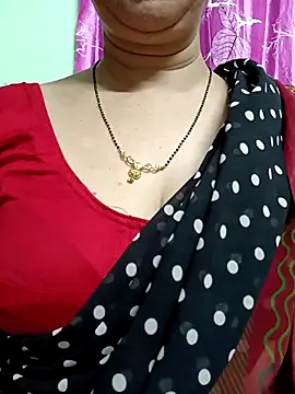 Rosy-B online show from April 2026 09:39:01 PM