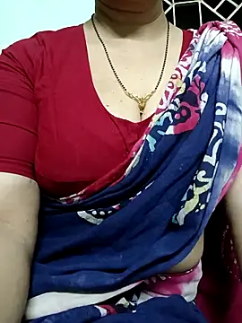Snapshot of Rosy-B chatting on May 2026 01:16:02 PM Rosy-B online show from May 2026 01:16:02 PM