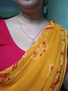 Snapshot of Rosy-B chatting on July 2026 12:39:02 AM Rosy-B online show from July 2026 12:39:02 AM