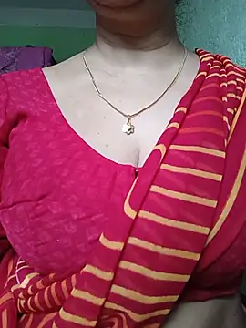 Snapshot of Rosy-B chatting on July 2026 12:53:02 AM Rosy-B online show from July 2026 12:53:02 AM
