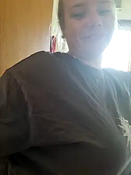 Off the Lesh online show from September 2025 03:40:01 AM